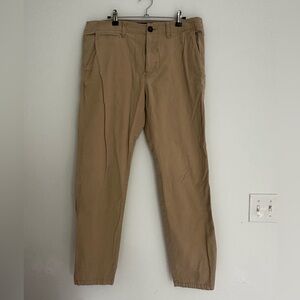 American Eagle Outfitters | CORE FLEX | Tan Slim Straight | Men’s Sz 34x32✨